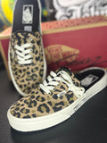 LEOPARD Vanclas WOMENS (SOLD OUT)